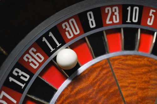 Situs Roulette Online Terpercaya dengan Bonus Menarik